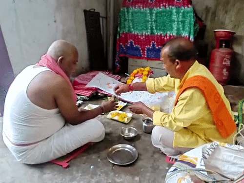 जगदलपुर में मुस्लिम युवक से शादी और धर्म बदलने पर पिता ने किया जिंदा बेटी का पिंडदान