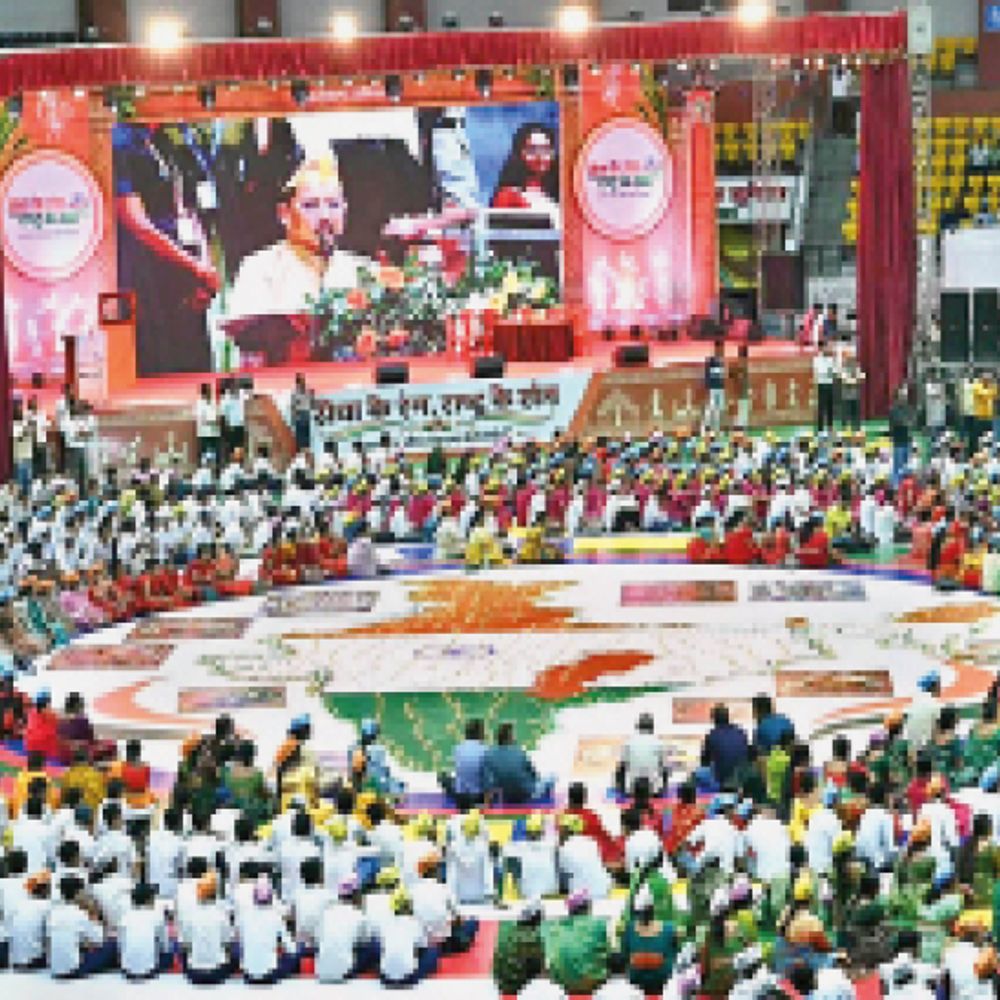 मोदी के 25 साल: रायपुर में 'सेवा के रंग, राष्ट्र के संग' समारोह आयोजित